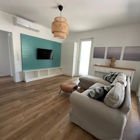 Foevi Διαμέρισμα *